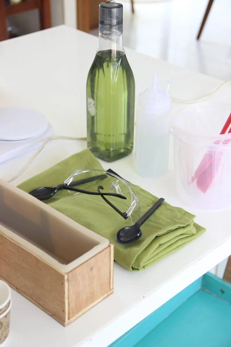 Online cold process soap masterclass