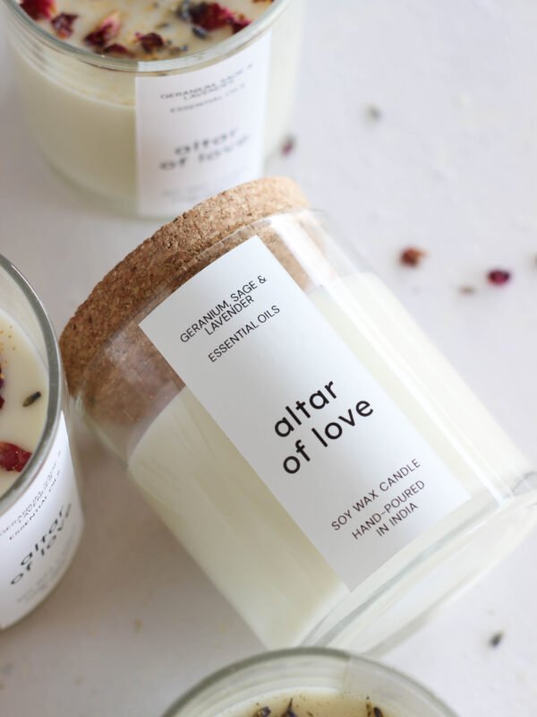 ALTAR OF LOVE GLASS JAR SOY WAX CANDLE